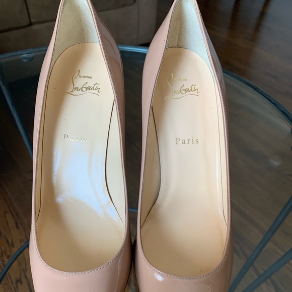 Christian Louboutin Apostrophy pointed pump - Picture 2 of 8